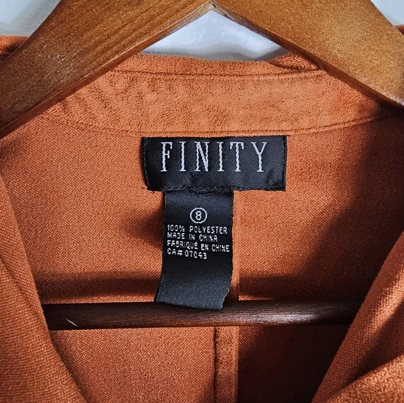 FINTY Rust Orange Button-Up Shirt - Picture 3 of 3
